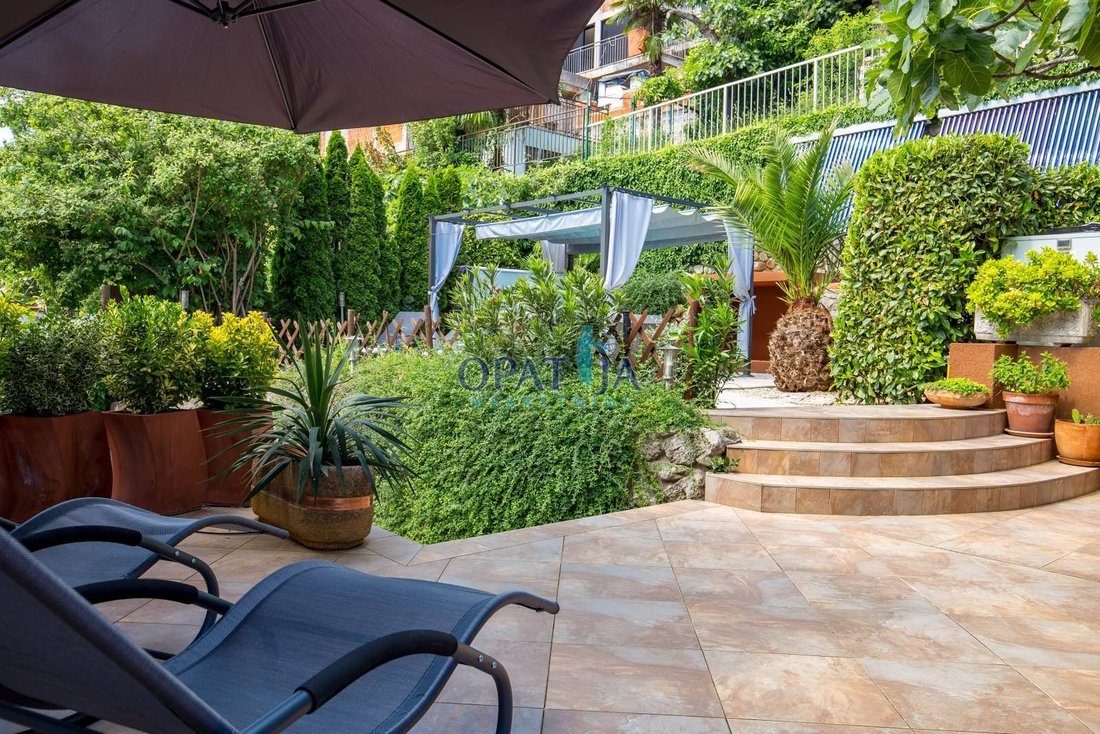 Apartment in Grad Opatija, Primorje-Gorski Kotar County, Croatia 1 - 18560638