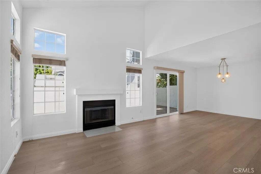 Condo in Irvine, California, United States 3 - 18562274