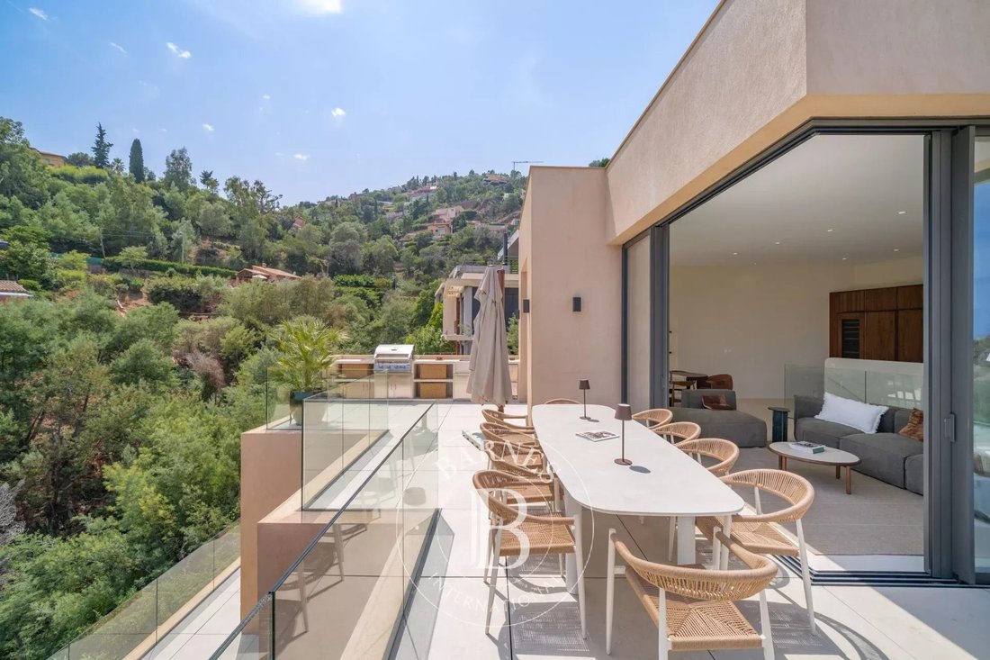 Villa in Théoule-sur-Mer, Provence-Alpes-Côte d'Azur, France 5 - 18498256