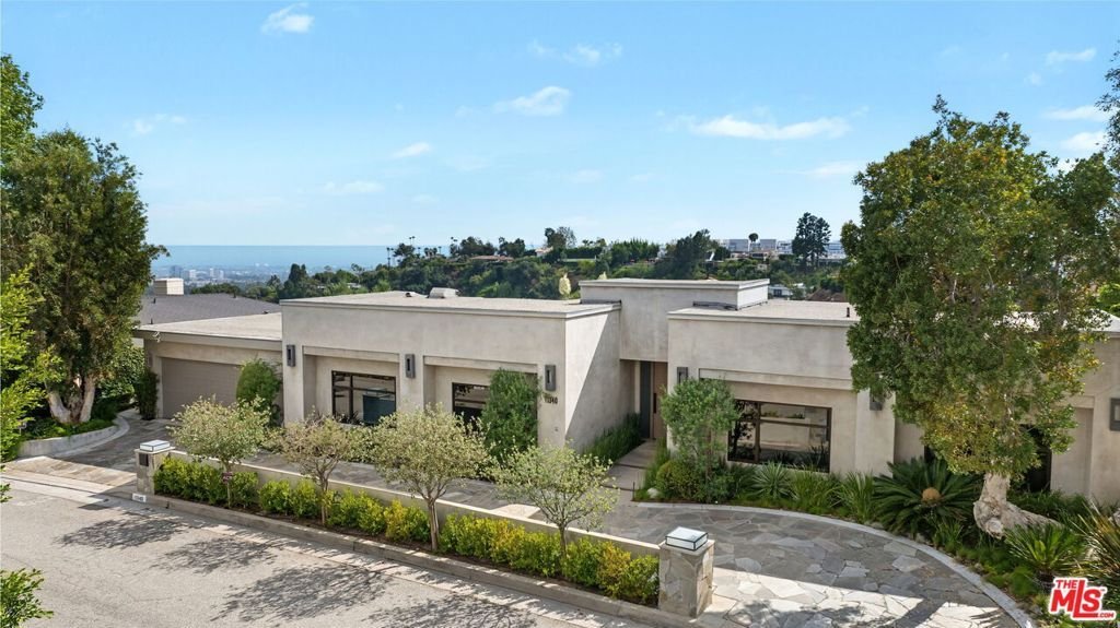 House in Los Angeles, California, United States 1 - 18561189
