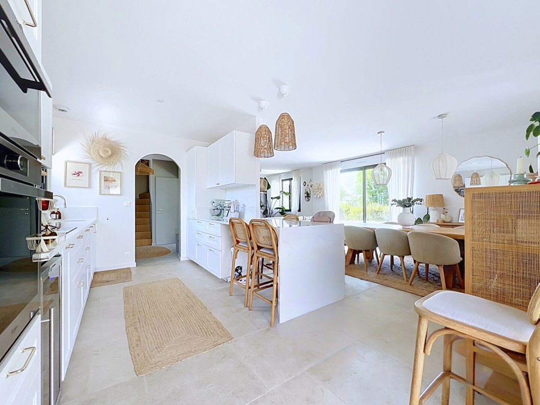 Villa in Champagne Haute, Marsannay-la-Cote, France 1 - 18302921
