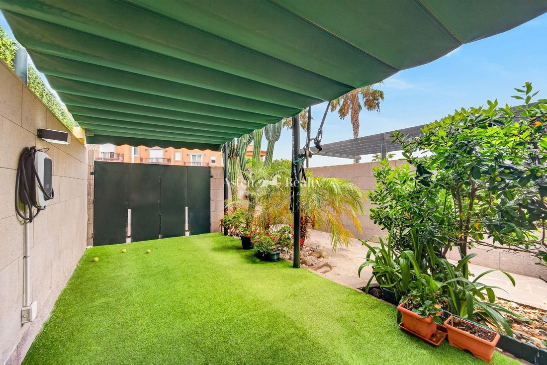 Apartment in Costa Adeje, Adeje, Canary Islands 3 - 18563209