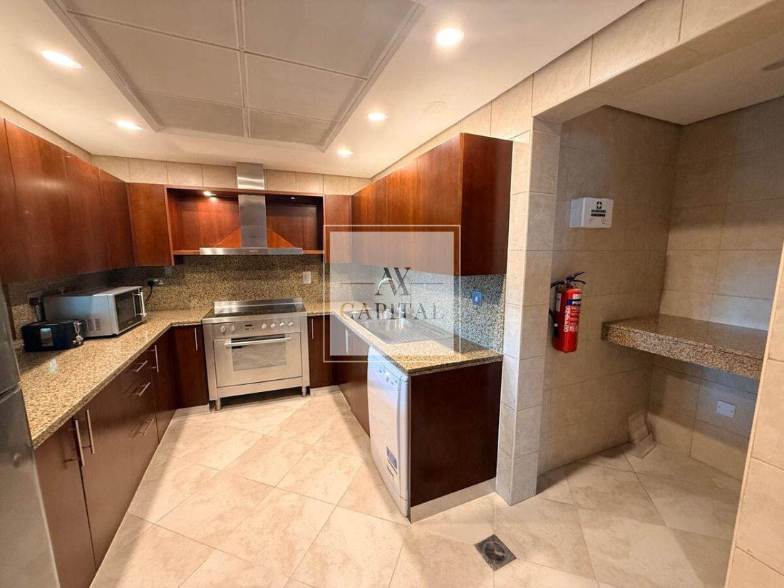 Apartment in Dubai Harbour, Dubai, United Arab Emirates 3 - 18563559