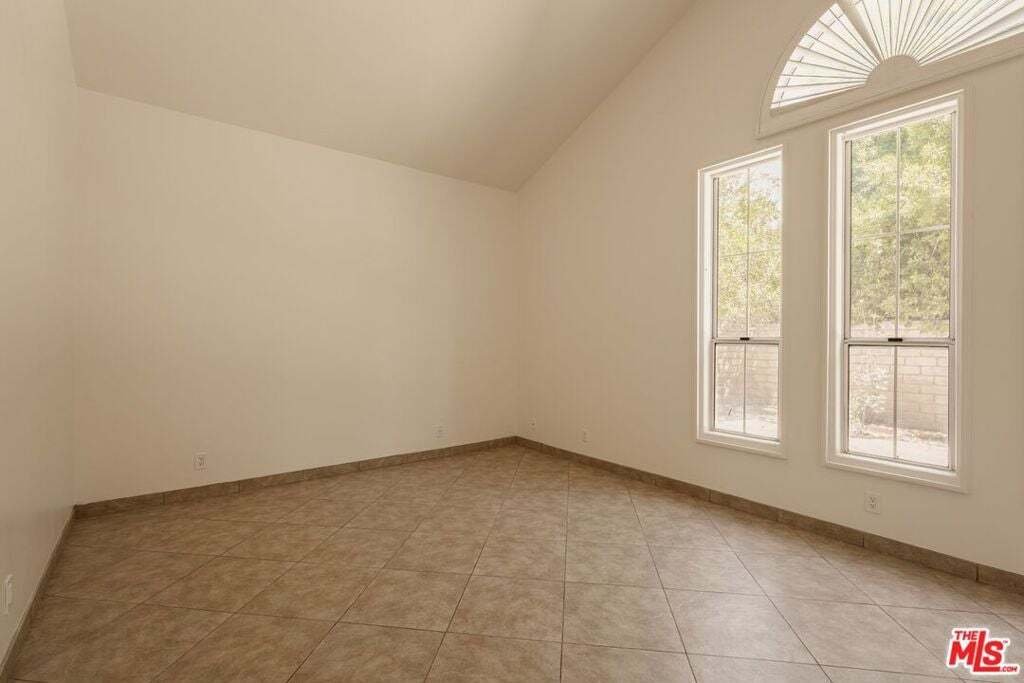House in Los Angeles, California, United States 4 - 18565268