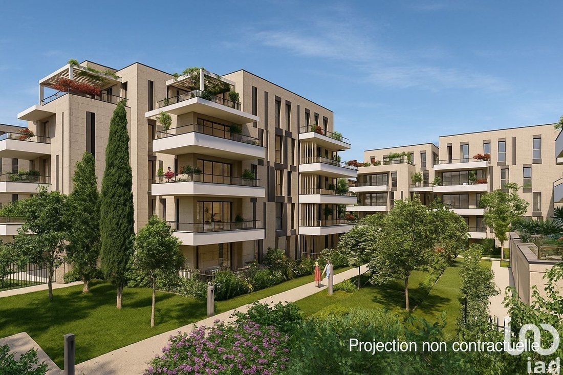 Apartment in Saint Giniez, 8e Arrondissement, Marseille 2 - 15796244