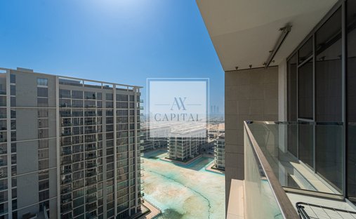 Apartment in Dubai Harbour, Dubai, United Arab Emirates 1