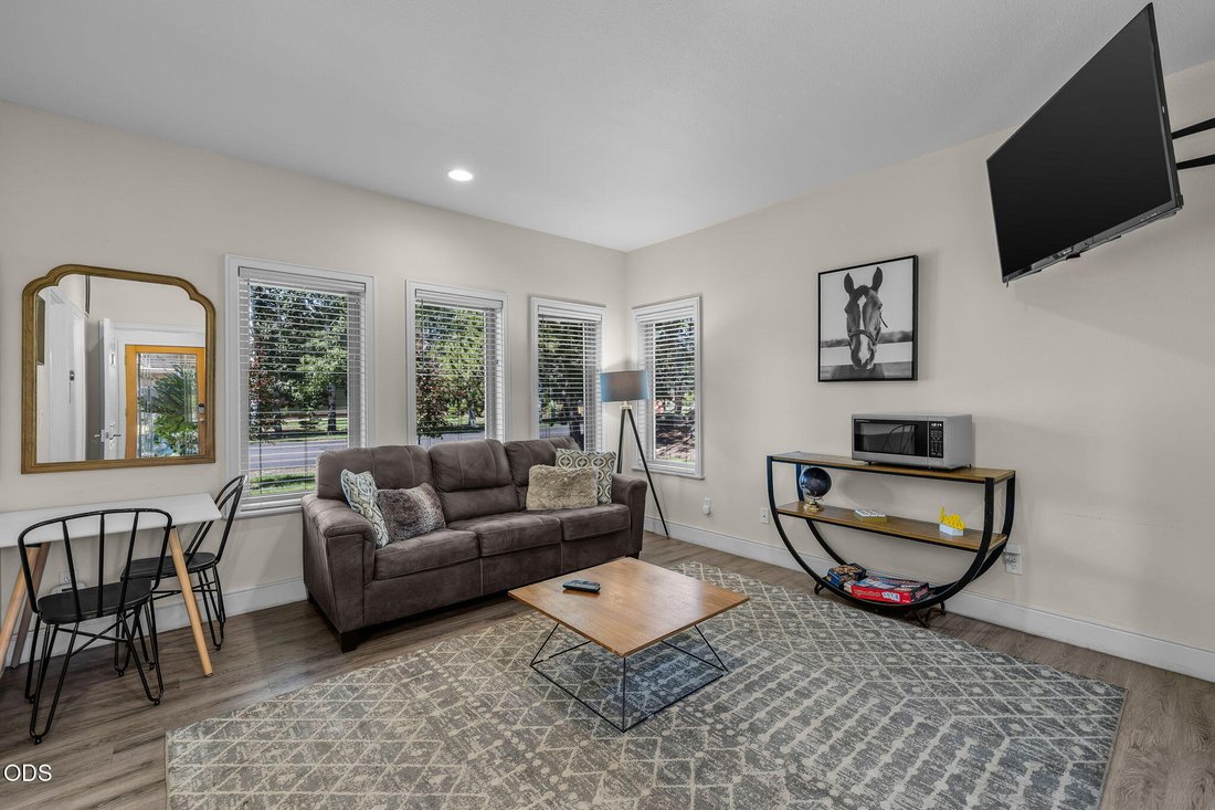 Townhouse in Bend, Oregon, United States 5 - 18561014