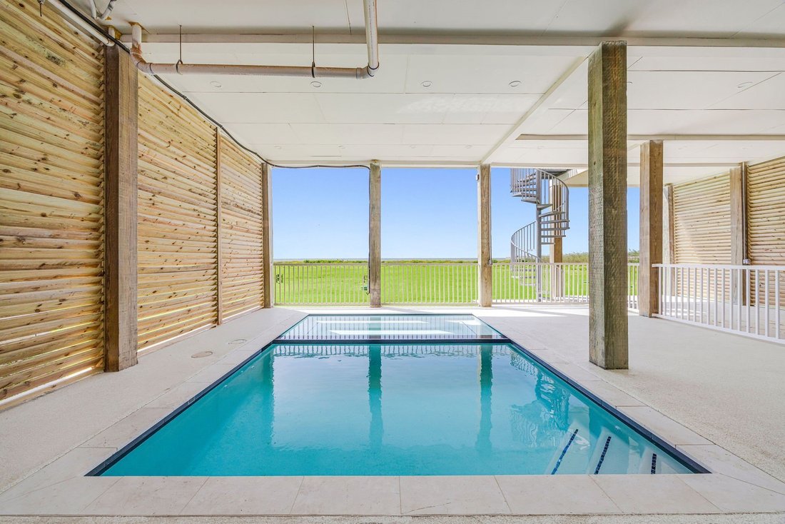 House in Galveston, Texas, United States 4 - 18564157