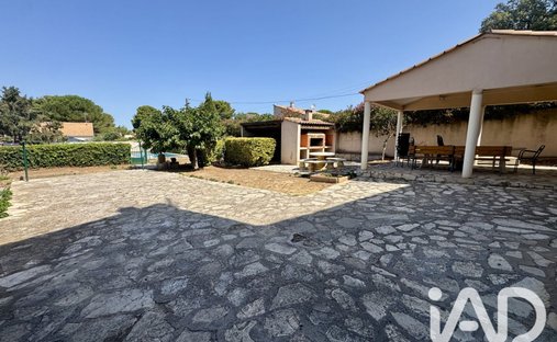 House in Balaruc-les-Bains, Occitania, France 1