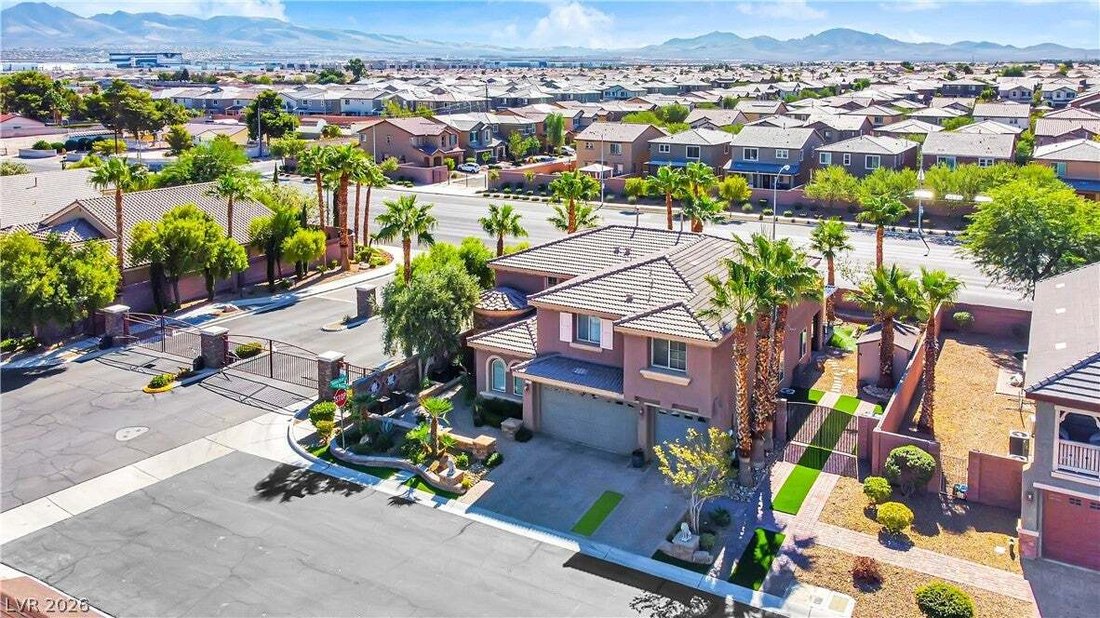 House in Las Vegas, Nevada, United States 2 - 18565057