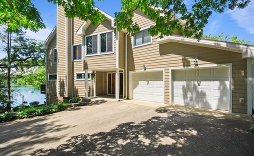 House in Lauderdale Lakes, Wisconsin, United States 1