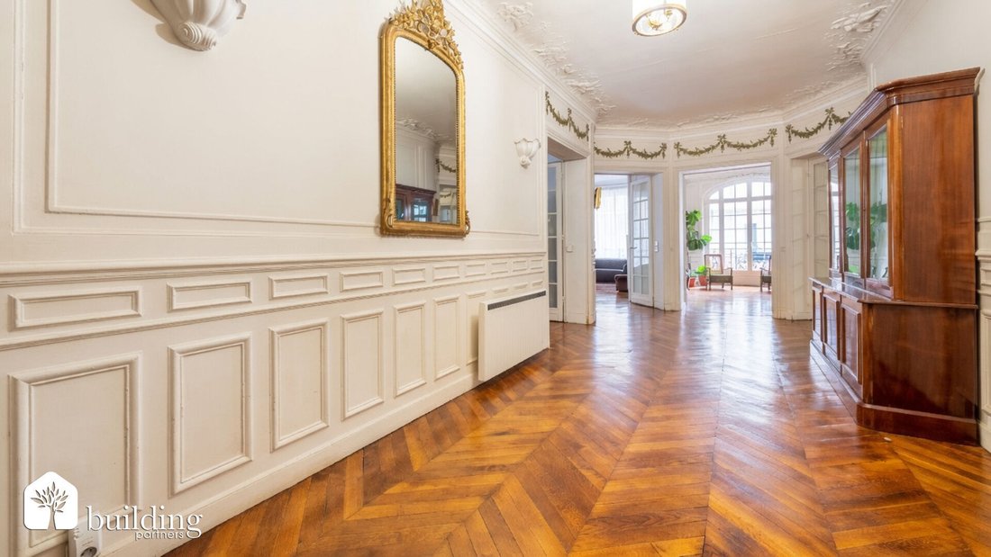 Apartment in La Fourche-Guy Môquet, Paris 17e Arrondissement, Paris 5 - 18565884
