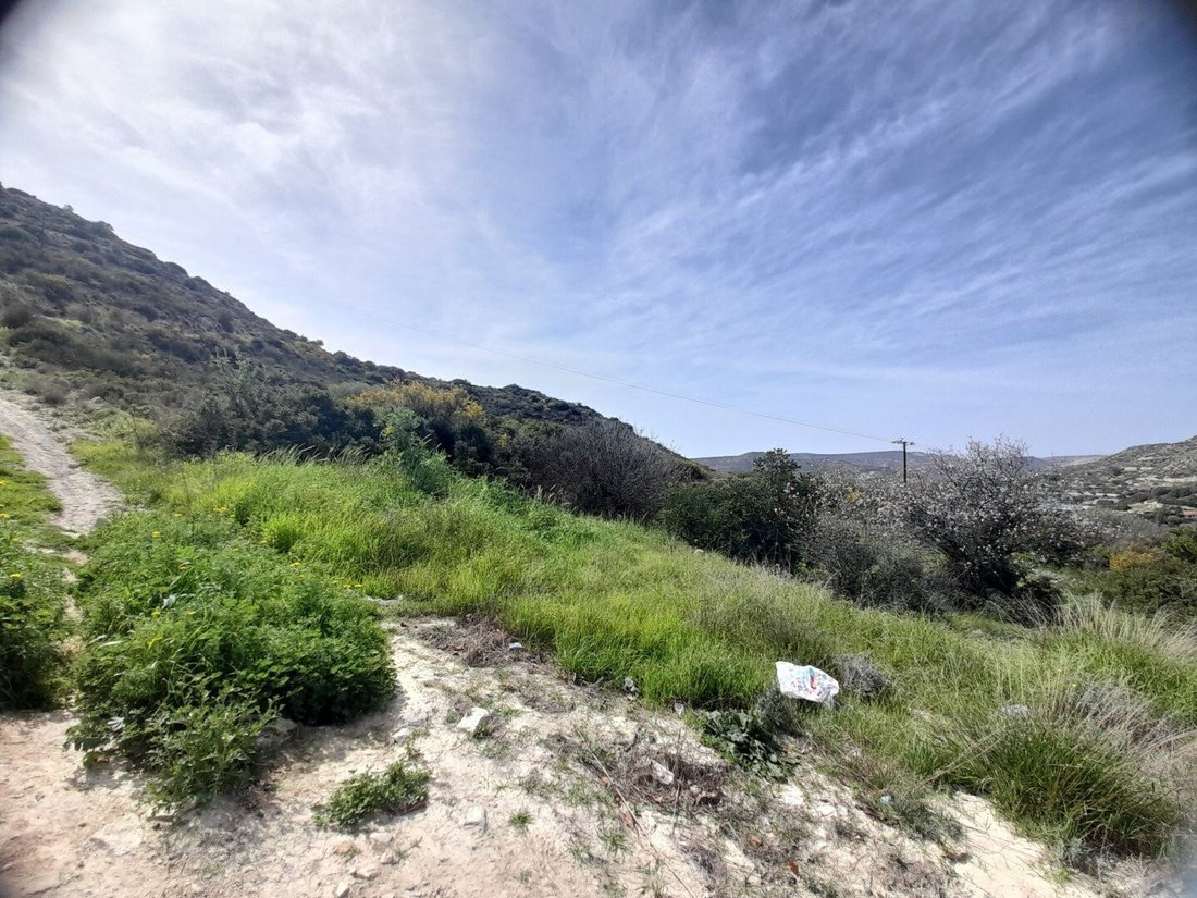 Land in Palodia, Limassol, Cyprus 4 - 13202296