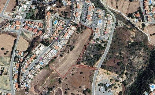 Terrain à Pissoúri, Limassol, Chypre 1