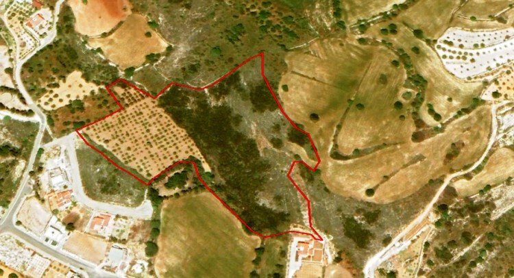 Land in Marathounta, Paphos, Cyprus 2 - 13202392