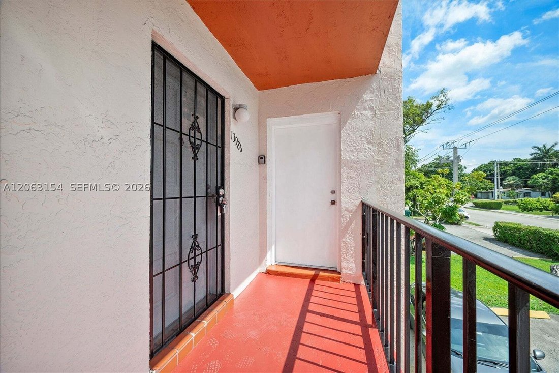 Miami, Florida, United States 5 - 18561948