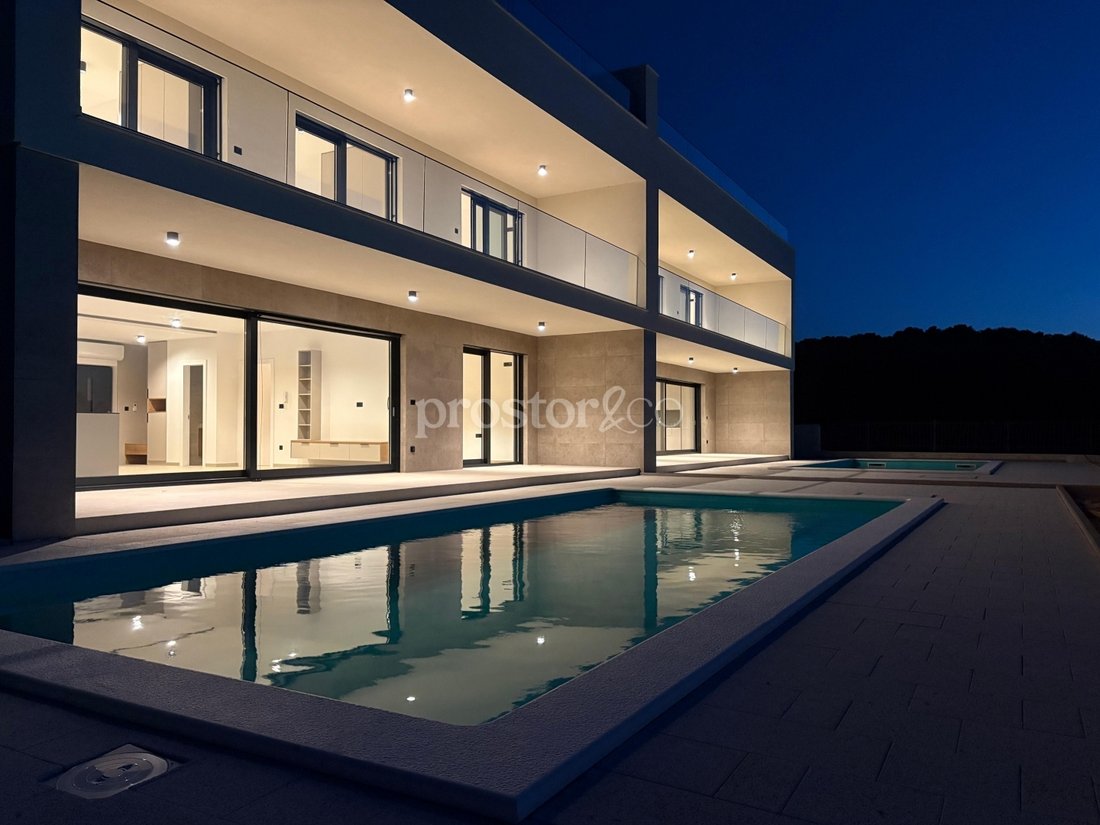 House in Opcina Pakostane, Zadar County, Croatia 1 - 18560361