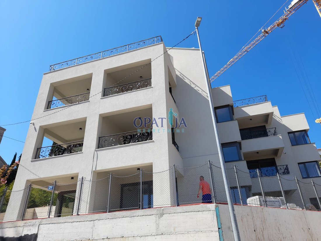 Apartment in Grad Opatija, Primorje-Gorski Kotar County, Croatia 2 - 18560527
