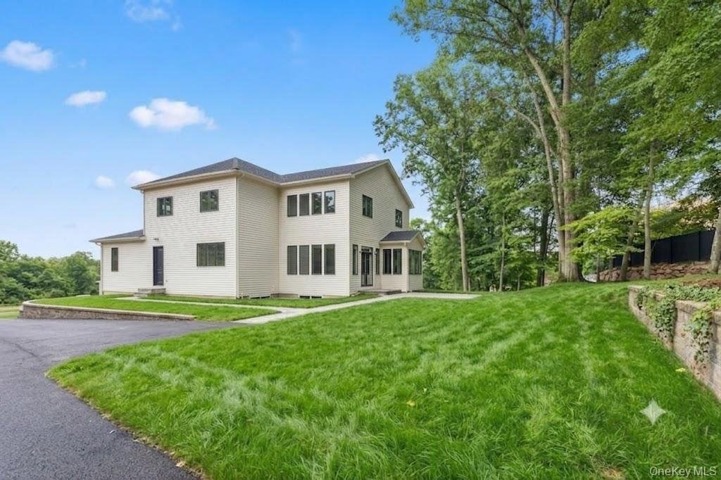 House in Spring Valley, New York, United States 3 - 18562684