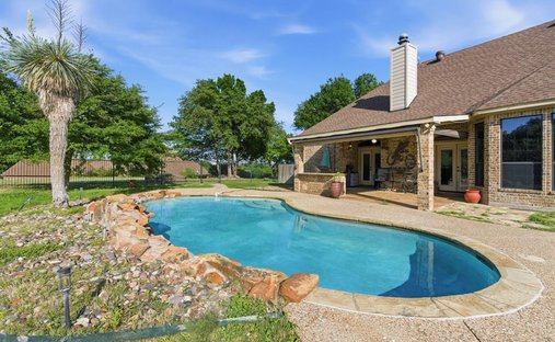 House in Azle, Texas, United States 1
