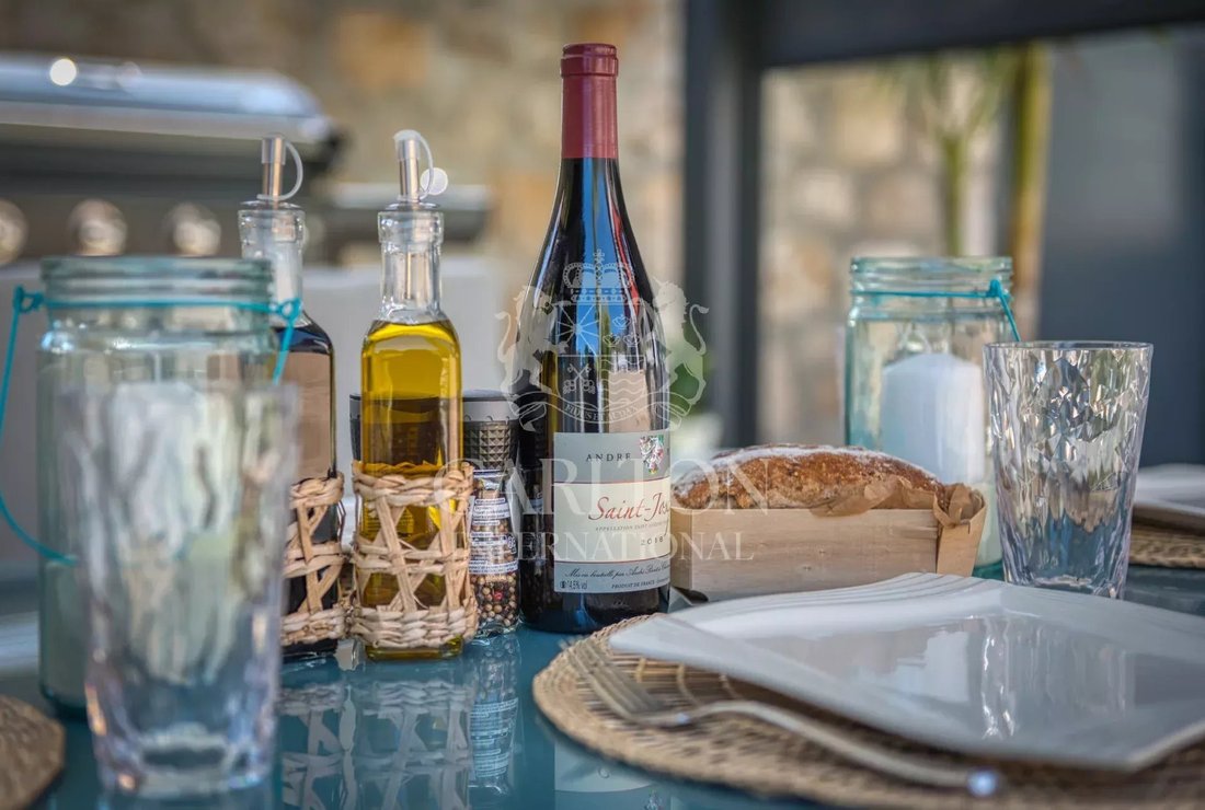Villa in Èze, Provence-Alpes-Côte d'Azur, France 5 - 18560109