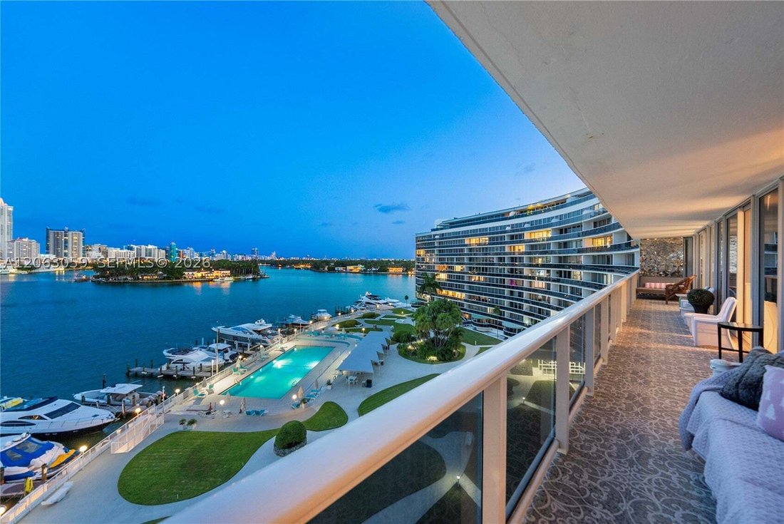 Condo in Miami Beach, Florida, United States 2 - 18561983