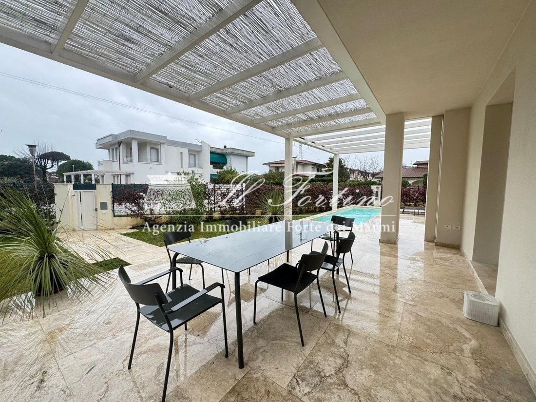 Villa à Caranna-Vaiana, Forte dei Marmi, Toscane 4 - 17454556