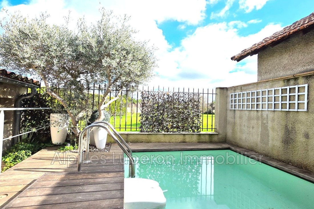 Villa in Eygalières, Provence-Alpes-Côte d'Azur, France 4 - 17247755