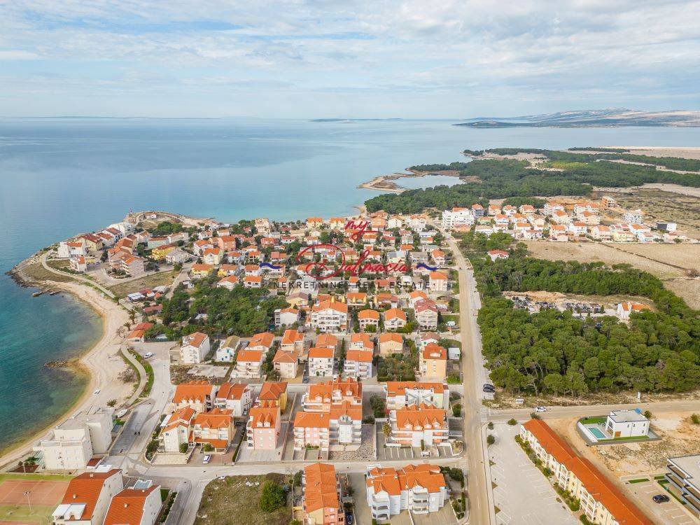 House in Municipality of Povljana, Croatia 2 - 15211418