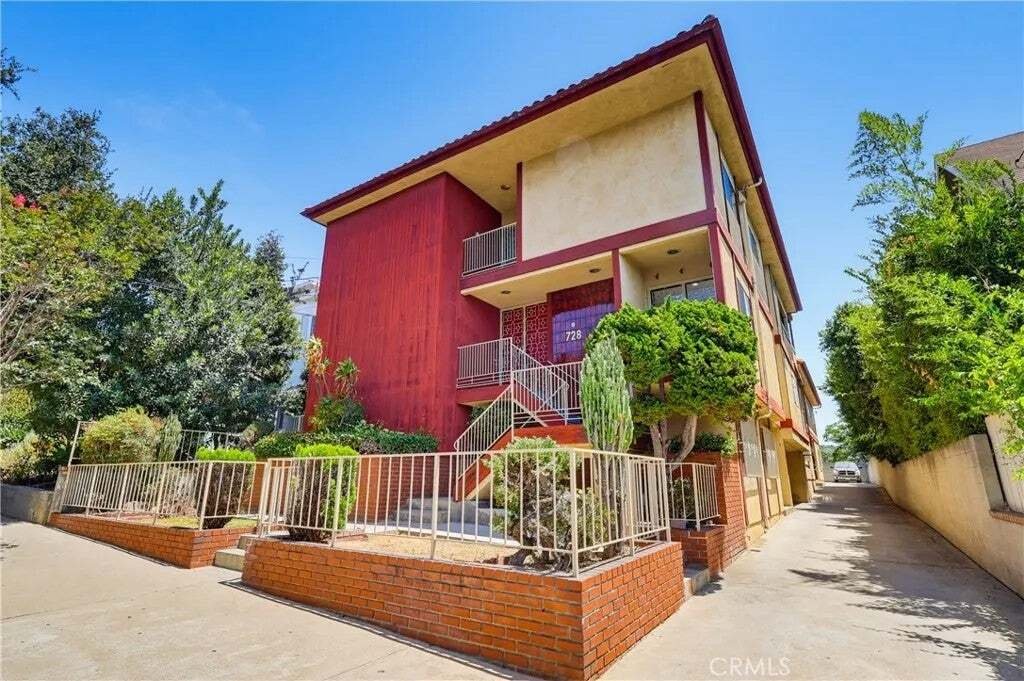 Los Angeles, California, United States 1 - 18559343
