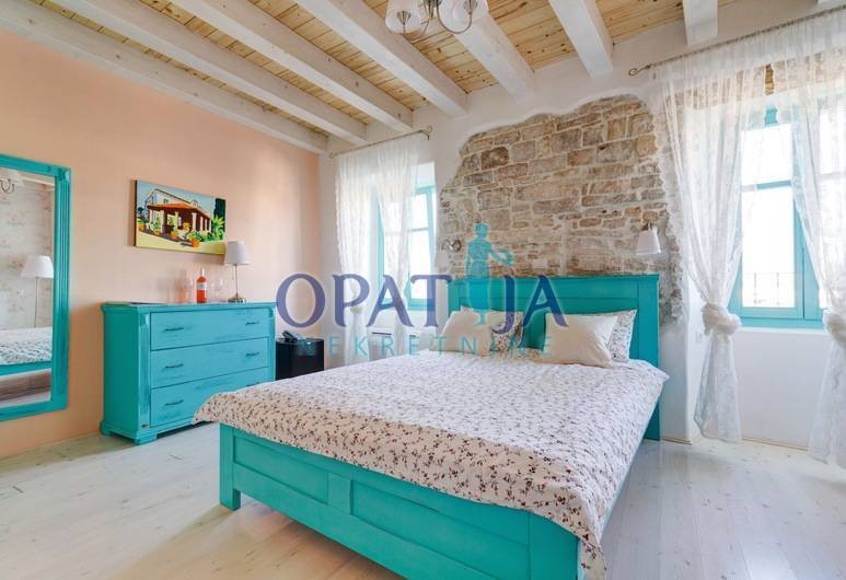 Fazana, Istria County, Croatia 1 - 18560624