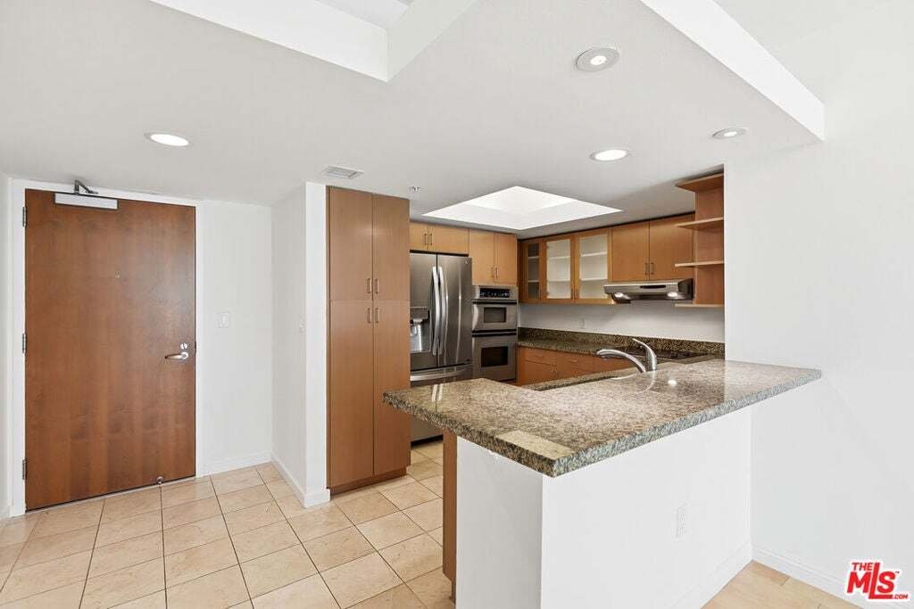 Condo in Marina del Rey, California, United States 4 - 18370001