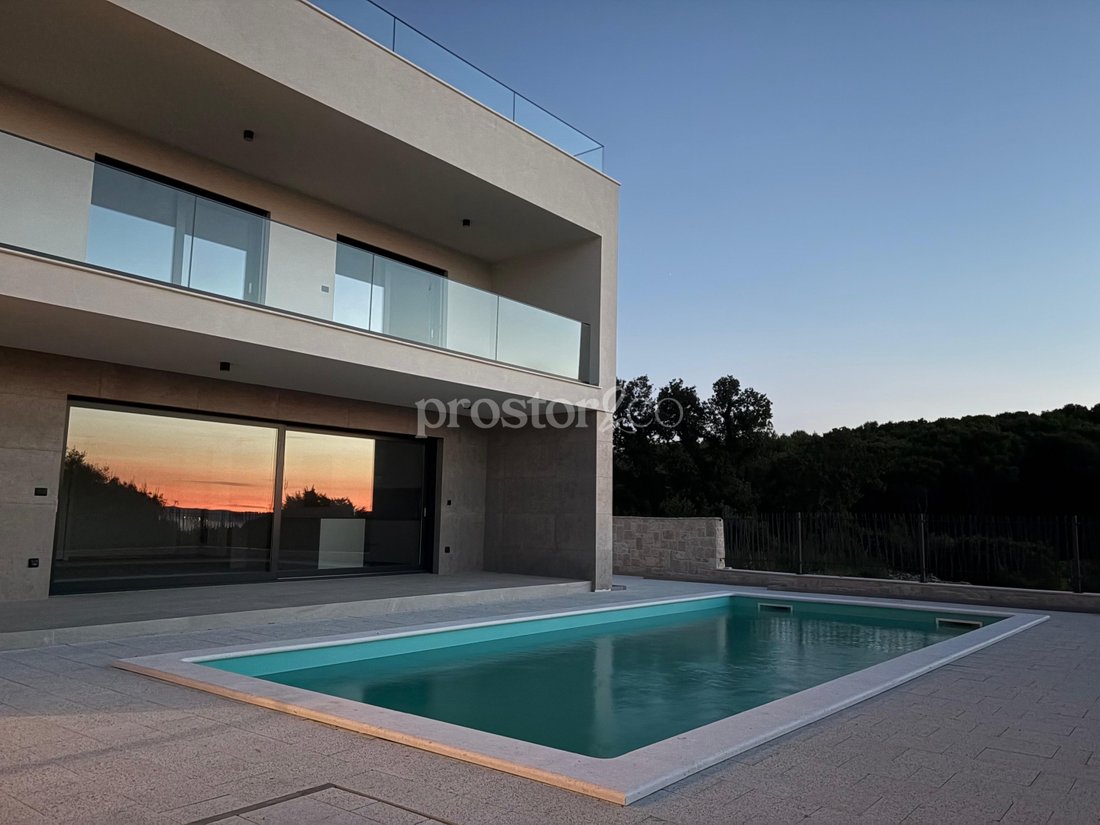 House in Opcina Pakostane, Zadar County, Croatia 2 - 18560361