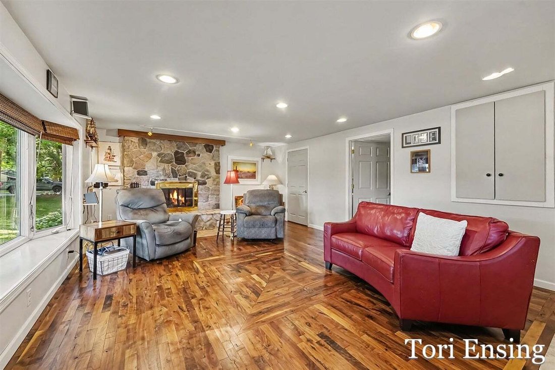 House in Gowen, Michigan, United States 5 - 18309910