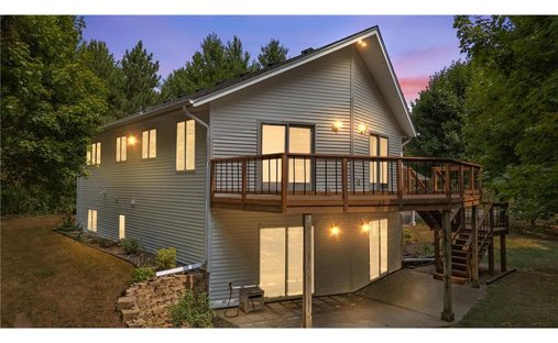 House in New Richmond, Wisconsin, United States 1