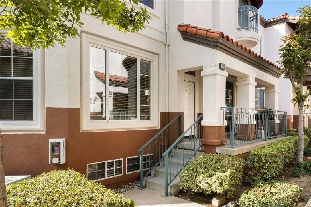 Townhouse in Tustin, California, United States 3 - 18562260