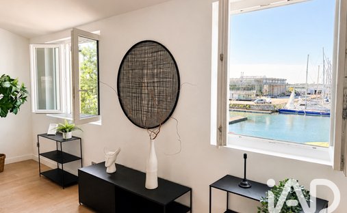 Apartment in Centre Ville, La Rochelle, France 1