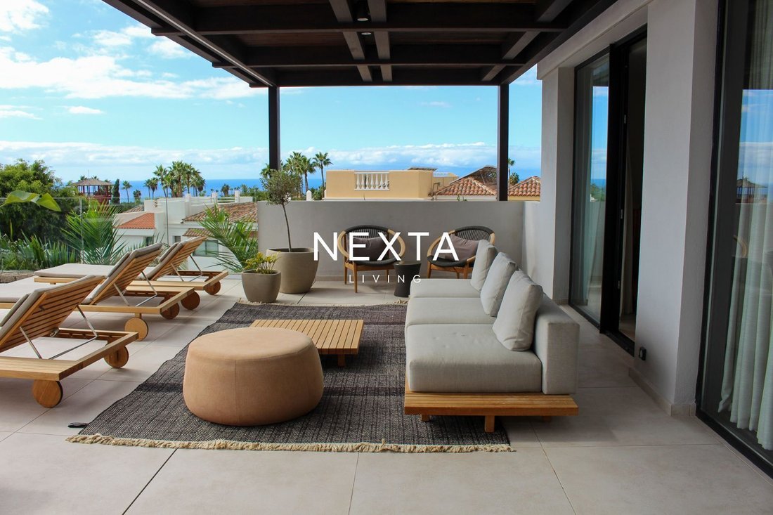 House in La Caleta, Adeje, Canary Islands 4 - 18558077
