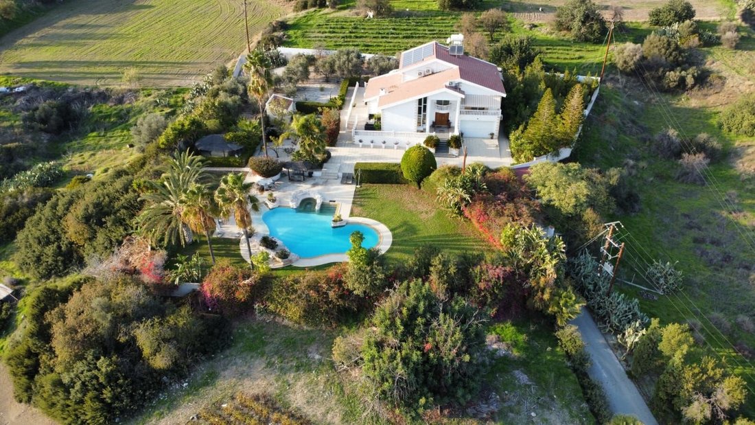 Villa in Pareklisia, Limassol, Cyprus 1 - 14615029