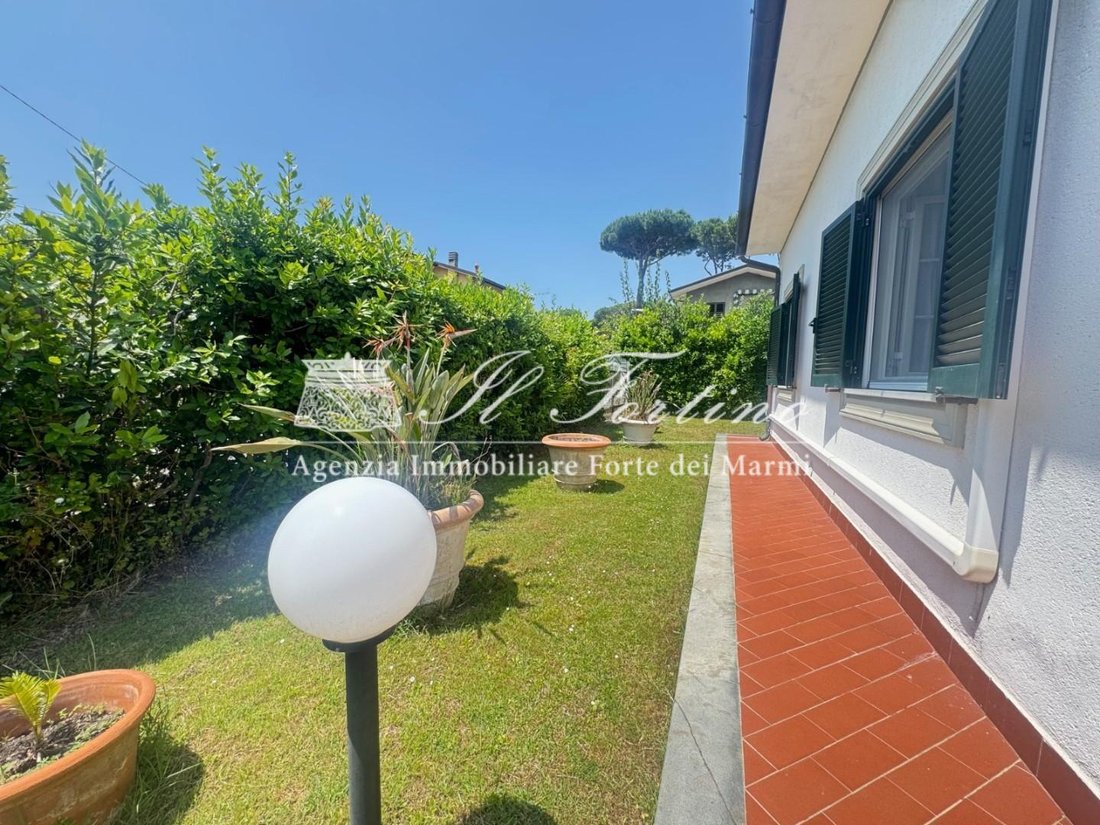 House in Vittoria Apuana, Forte dei Marmi, Tuscany 4 - 18511967