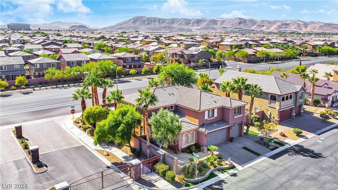 House in Las Vegas, Nevada, United States 3 - 18565057