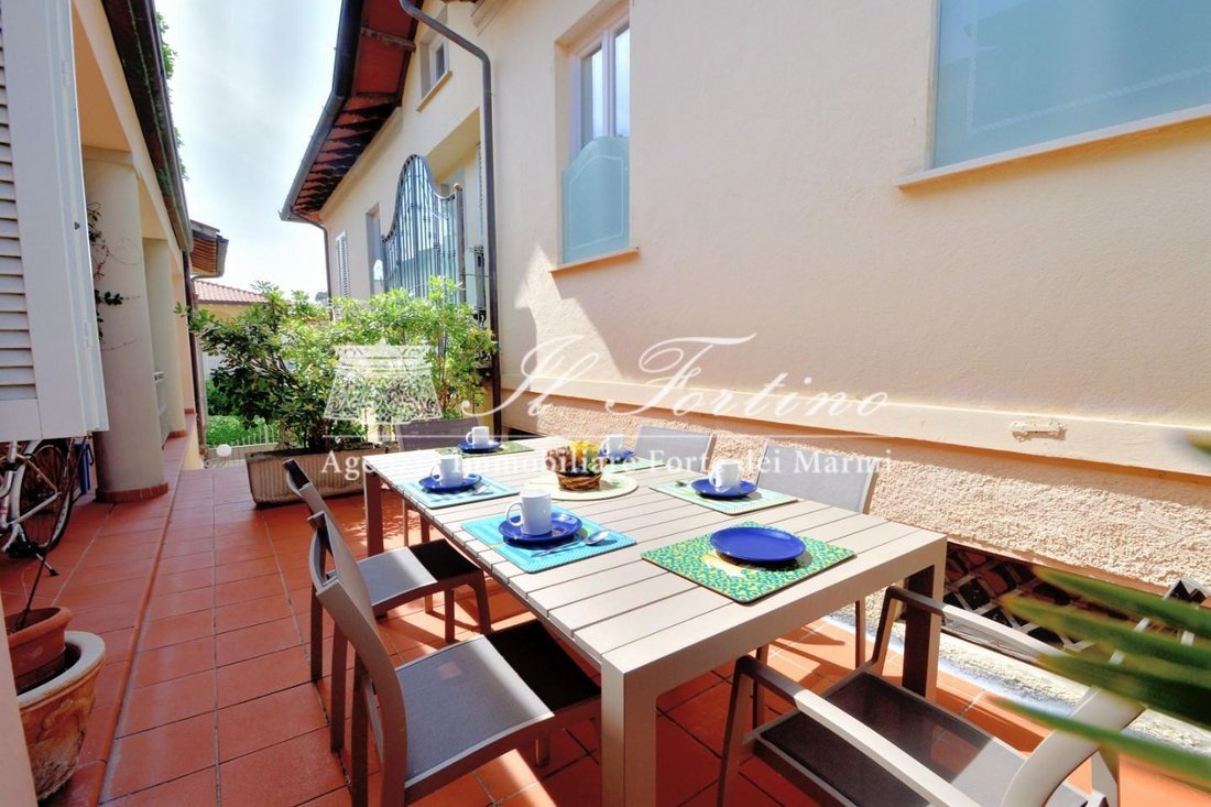 Apartment in Center, Forte dei Marmi, Tuscany 2 - 17294884
