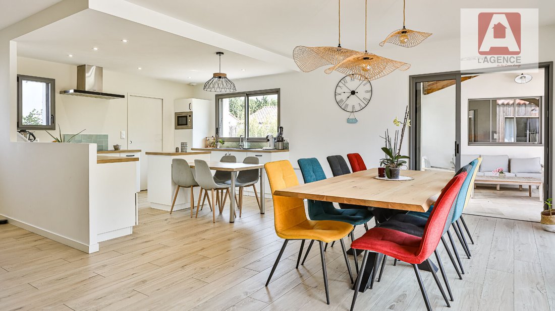 Villa in Landevieille, Pays de la Loire, France 3 - 18563815