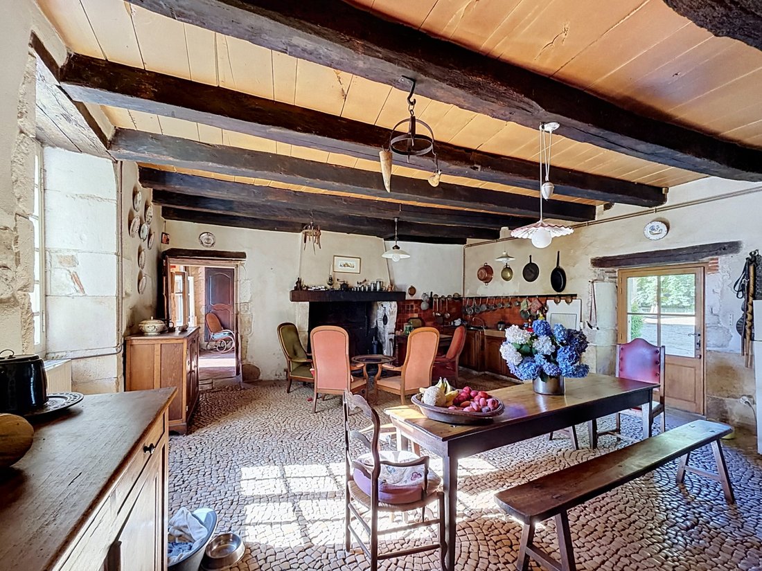House in Montbron, Nouvelle-Aquitaine, France 5 - 18565506