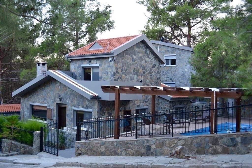 House in Moniatis, Limassol, Cyprus 2 - 14484064