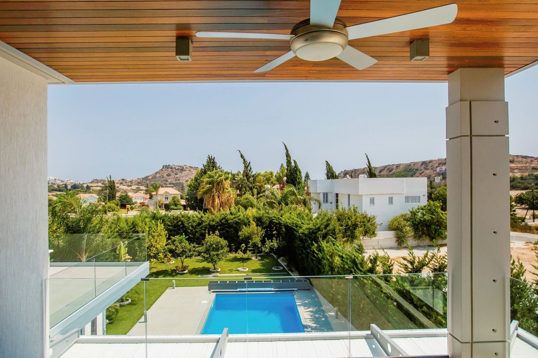 Villa in Agios Tychon, Limassol, Cyprus 5 - 14615038