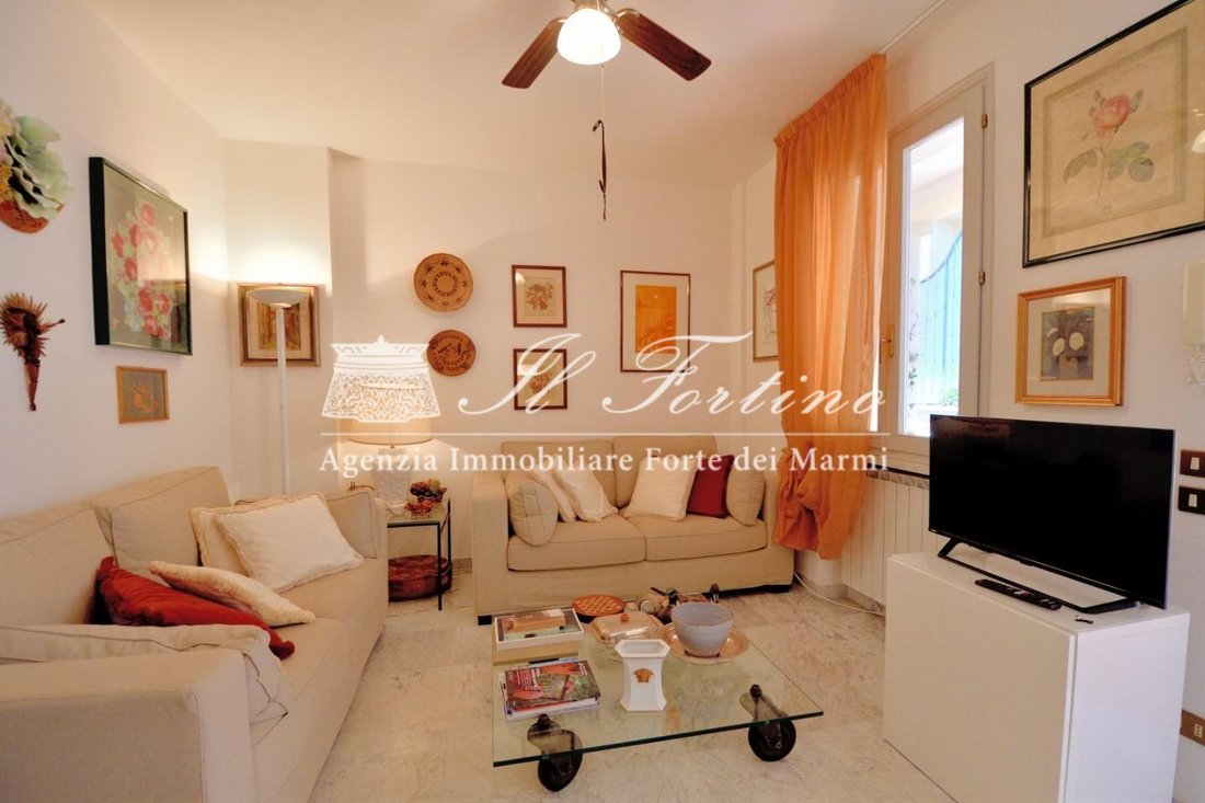 Apartment in Center, Forte dei Marmi, Tuscany 1 - 17294884