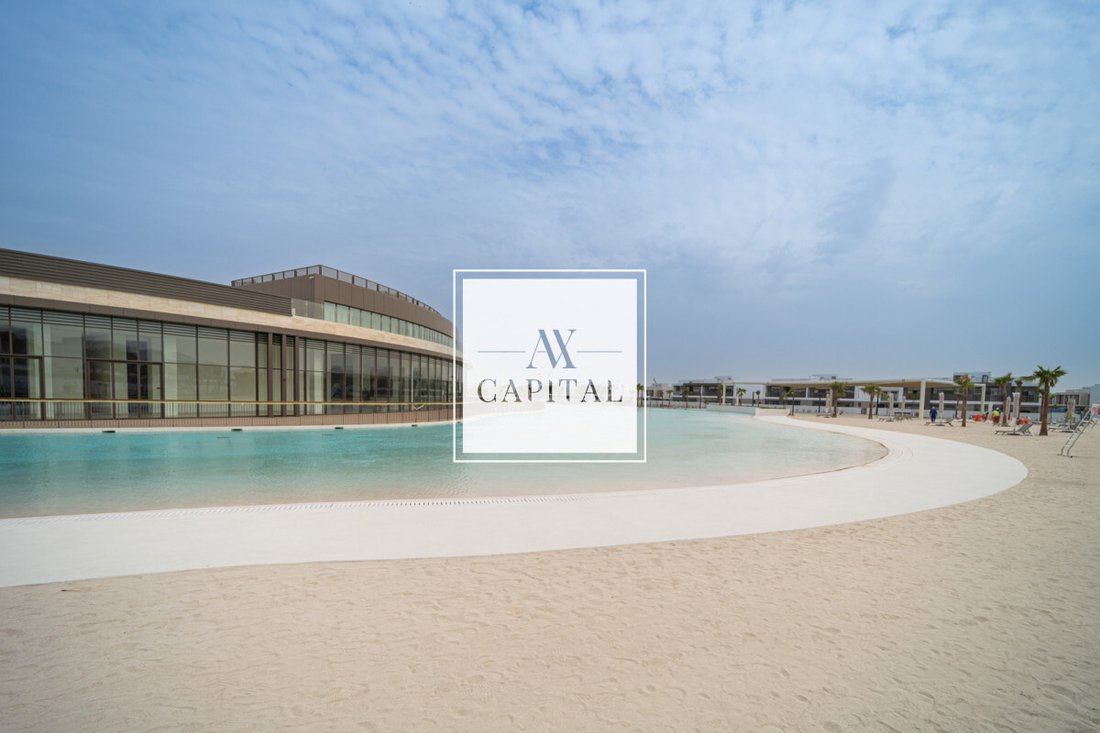 Villa in JLT / Jumeirah Lakes Towers, Dubai, United Arab Emirates 2 - 18563683