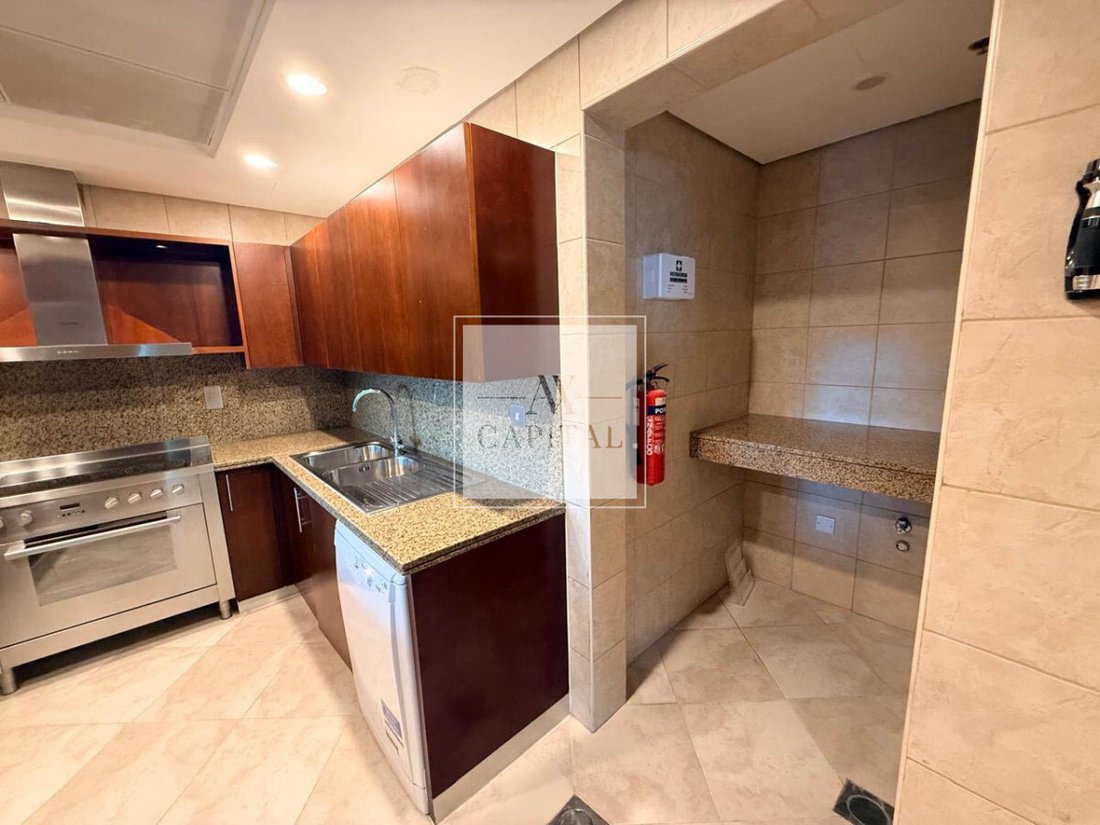 Apartment in Dubai Harbour, Dubai, United Arab Emirates 5 - 18563559