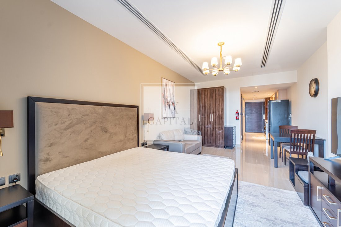 Apartment in JLT / Jumeirah Lakes Towers, Dubai, United Arab Emirates 2 - 18563855